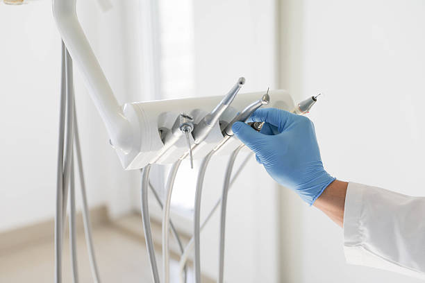 24/7 Emergency Teeth Whitening experts in Farmington, IL